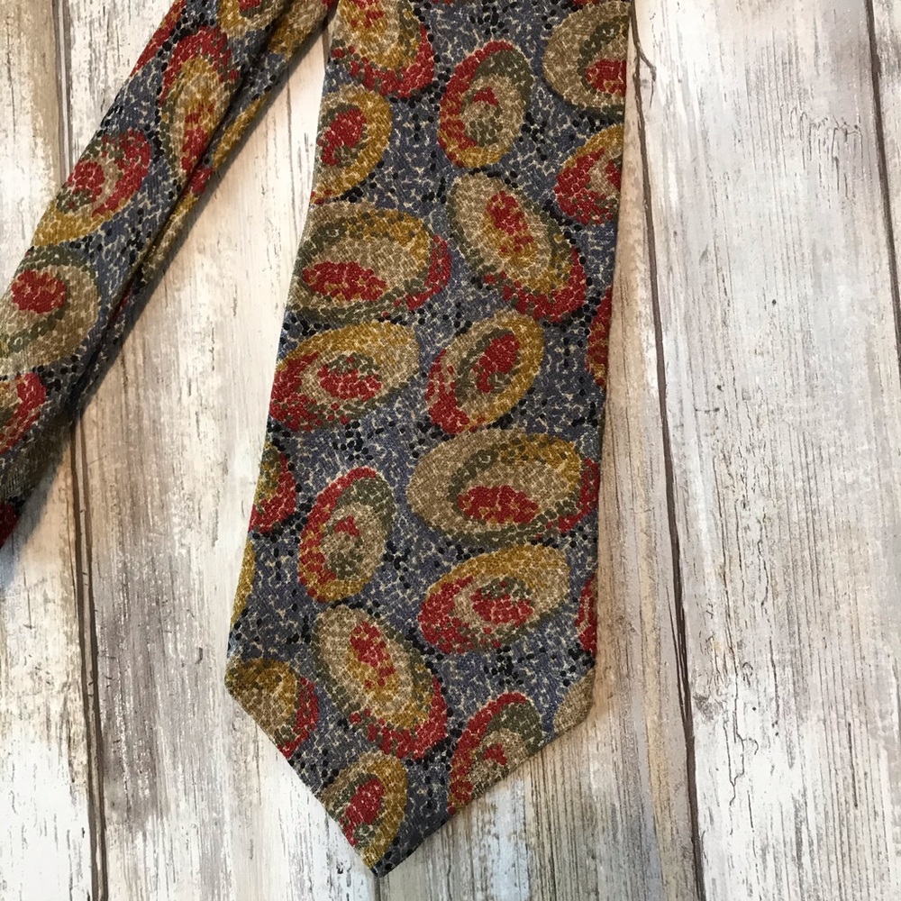 Burberry Tie - Picture 4 of 4